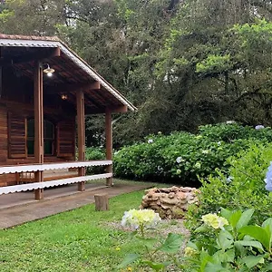 https://confortavel-casa-com-lareira-10min-capivari.camposdojordaohotels.net